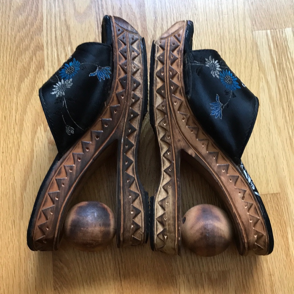 Unique Balinese Wood Shoes - Size 5.5